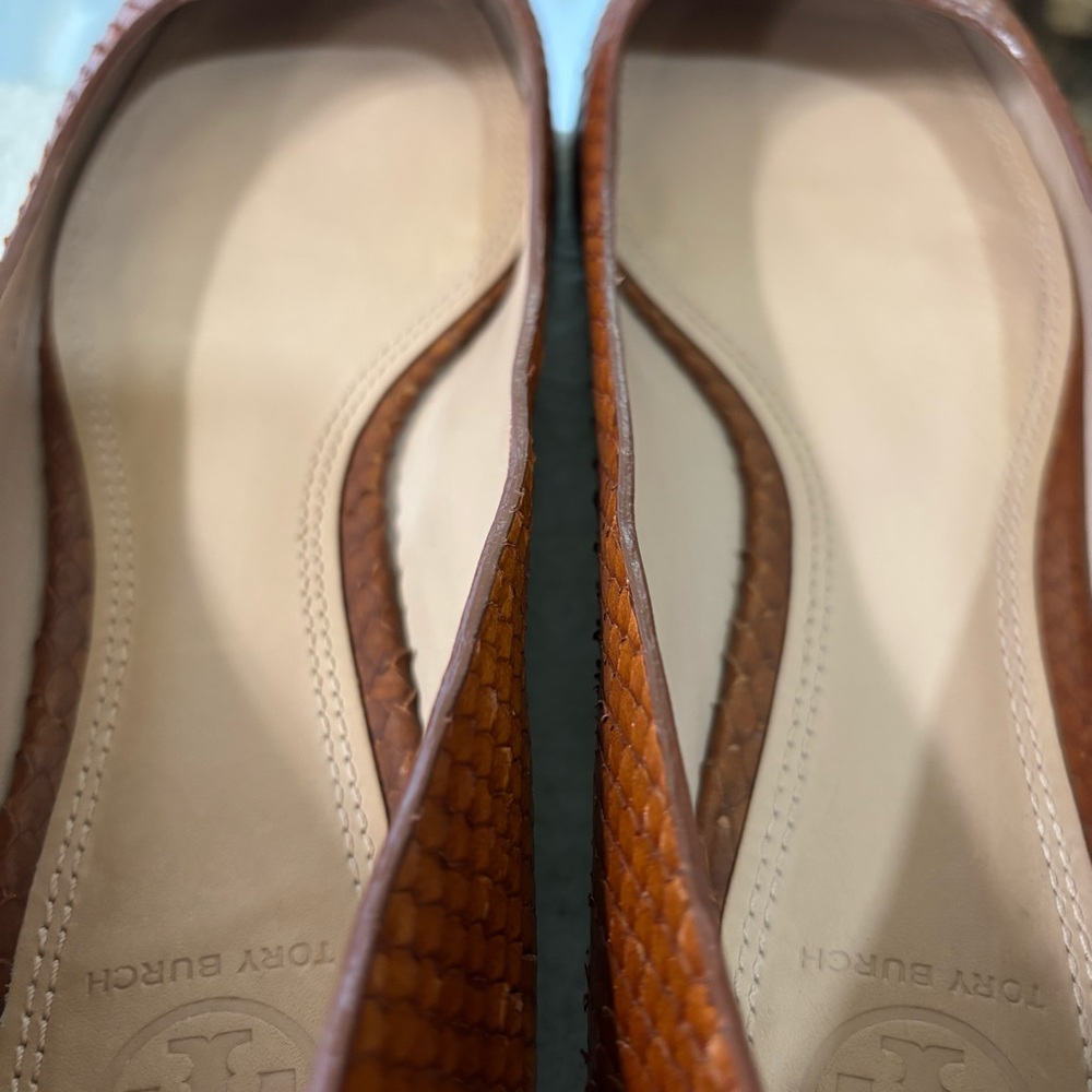 Tory Burch Lowell 2 Snakeskin-Embossed Leather Flats Brown - Size 9M, GUC - Picture 6 of 10